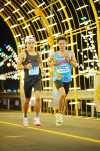 BIB: 4016, 41936
                            <button type="button" onclick="openModal(22806633)" class="btn btn-primary btn-sm float-right btn-popup" data-toggle="modal" data-target=".modal-high-quality">
                        <i class="fas fa-shopping-cart"></i> Add to Cart
                    </button>
                                            <button type="button" onclick="isThisMe(22806633, true)" class="btn btn-success btn-sm float-right btn-popup btn-isme hidden" data-toggle="tooltip" data-placement="bottom" title="นี่คือรูปของคุณใช่ไหม คลิกที่นี่เพื่อเอาเข้าอัลบั้ม">
                        <i class="fas fa-plus"></i> Add to album
                    </button>
                    <button type="button" onclick="isThisMe(22806633, false)" class="btn btn-warning btn-sm float-right btn-popup btn-isnotme hidden">
                        <i class="fas fa-ban"></i> Remove from album
                    </button>